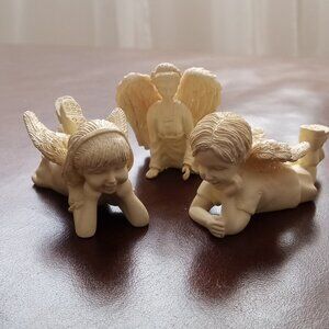 Set of 3 Small Figurines
